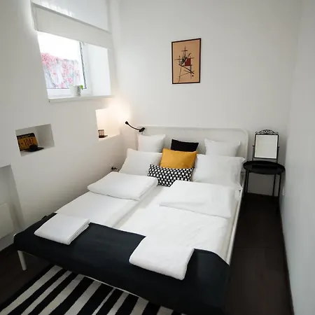 Romantic New 2 Bedroom Location 公寓 维尔纽斯