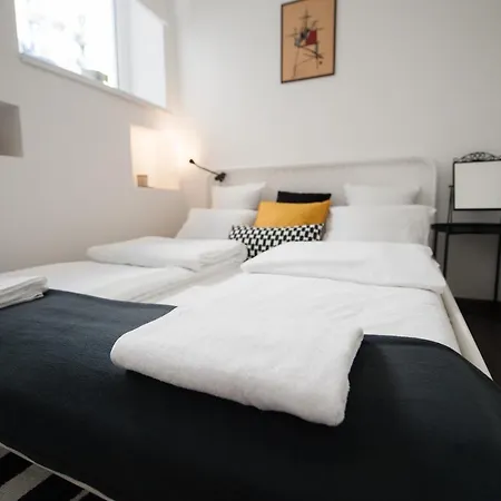 Romantic New 2 Bedroom Location 维尔纽斯