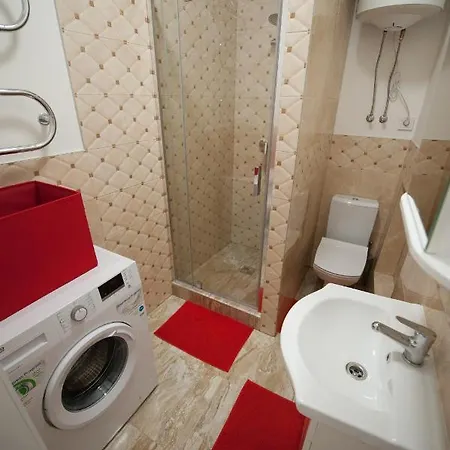 Romantic New 2 Bedroom Location