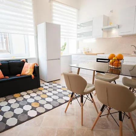 Апартаменти Romantic New 2 Bedroom Location Вільнюс