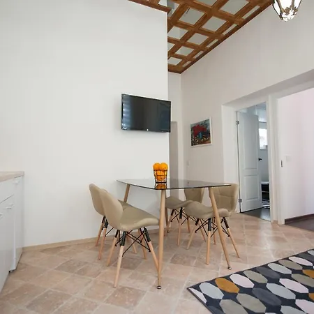 Romantic New 2 Bedroom Location Апартаменти Вільнюс