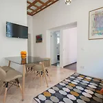 Romantic New 2 Bedroom Location Apartment