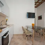 Romantic New 2 Bedroom Location *