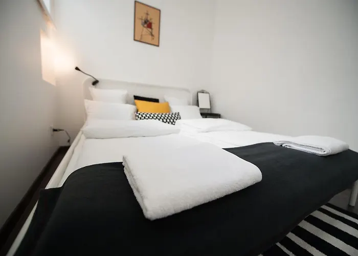 Romantic New 2 Bedroom Location * Wilna